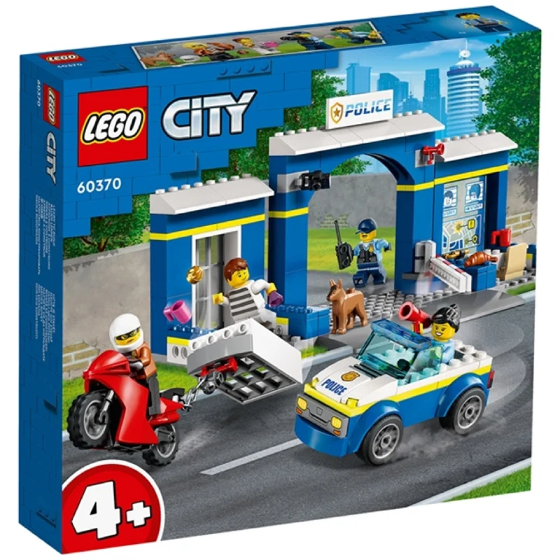 LEGO City Police Station Chase